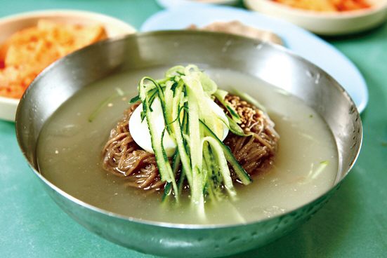 북한 4대 냉면, 한국과 다르다? 우리가 몰랐던 평양냉면의 맛