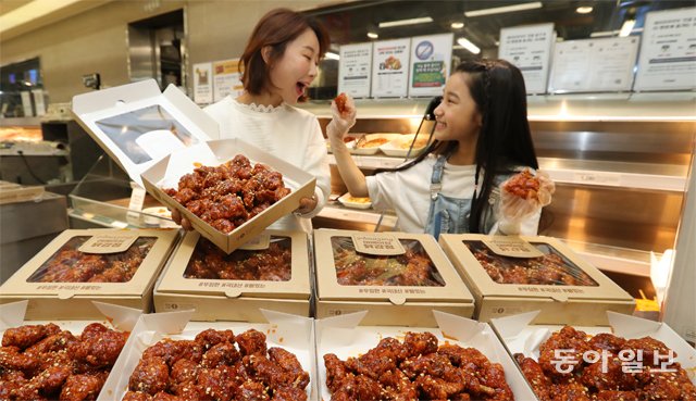 “닭강정 맛에 놀랐어요”