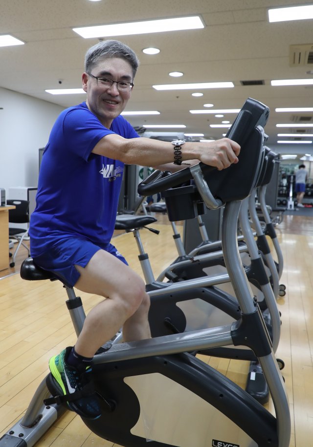 “하루 한 끼 식사 · 매일 2만보 걷기가 건강 비결…끼니 수 중요치 않아”
