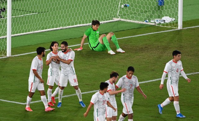 한국 축구, 두 대회 연속 8강서 탈락… 멕시코에 3-6 완패