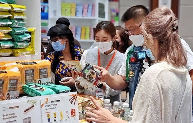 농축산부-aT, 두바이서 ‘K-푸드 페어’ 진행…홍삼·김치·HMR 중점 홍보