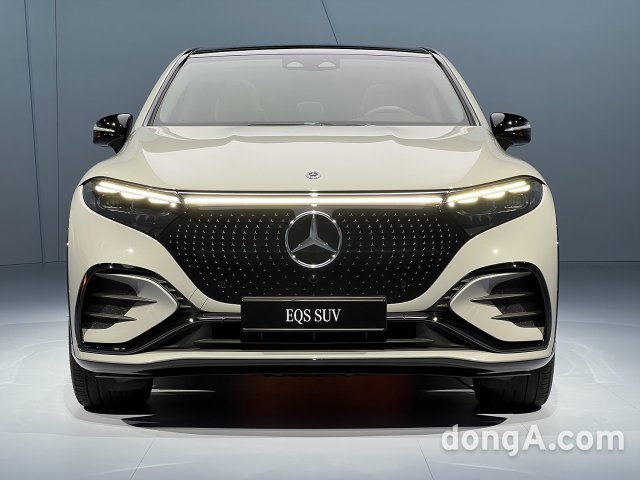 미리 만나본 벤츠 ‘EQS SUV’… 세계 최초 전기 럭셔리 오프로더 등장