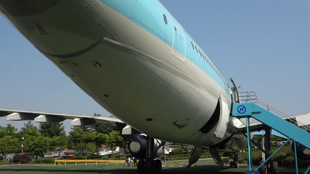 단독 공개-복원돼 항공대로 돌아온 대한항공 A300-600R[떴다떴다 변비행]