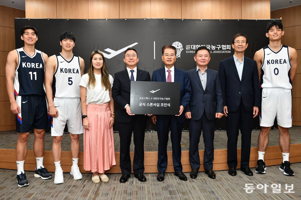 스폰서가 달려오는 일본 농구, 스폰서가 달아나는 한국 농구[유재영 기자의 보너스원샷]