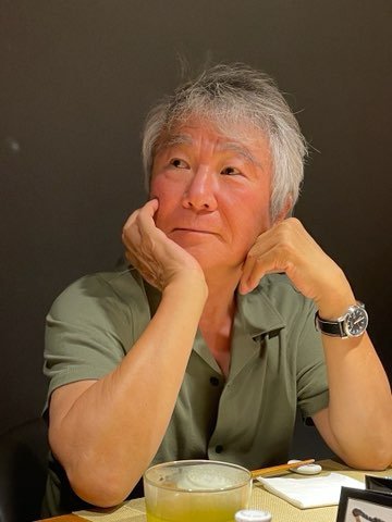 3만 년 세월 모과나무 정원에 사색을 담은 남자[김선미의 시크릿가든]