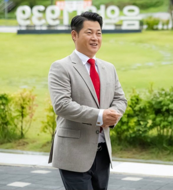 동해 목선 탈북 1호, 강원 JC 회장이 되다…김성주 EJ레포츠 회장의 이야기[주성하의 북에서 온 이웃]