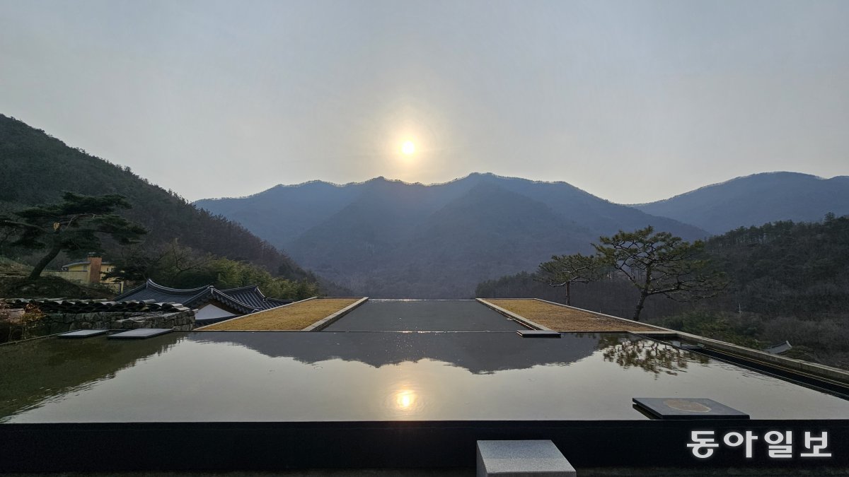 어떻게 살 거냐고 아원고택과 아가페정원이 물었다 [김선미의 시크릿가든]