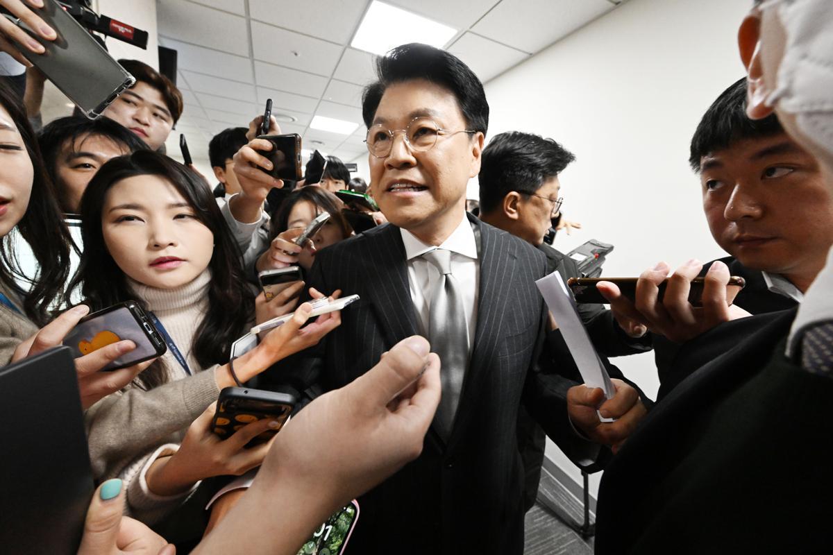 장제원 前의원 숨진채 발견…유서엔 “미안하다” “사랑한다”