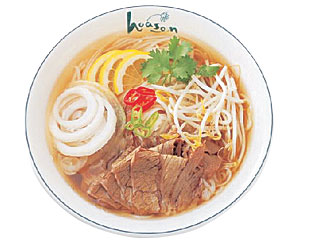 양식에 전통 맛 버무리니 아줌마·아저씨 입맛에 딱
