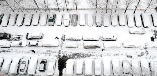 暴雪에 갇힌 立春
