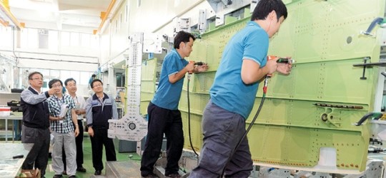 <‘공생발전’ 2013 현장 리포트>항공부품 기술 공유… 美보잉 납품도 뚫었다