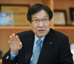 < CEO & Story >“內需시장만으론 성장 한계… 해법은 글로컬라이제이션”
