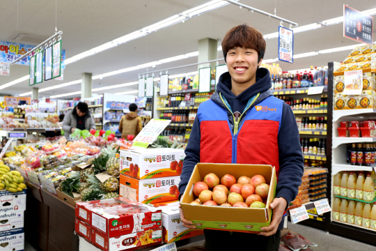 <‘MY First Job’ 함께하면 좋은 일자리>현장서 3~4개월 직업훈련… 중증장애인에 ‘취업의 門’ 열어줘