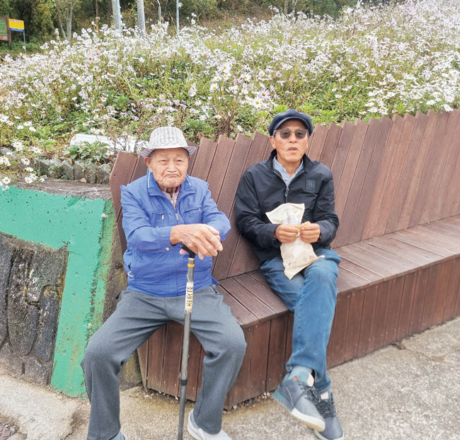 아들에게 책 사 준 시골농부의 사랑… 저를 글쟁이로 키워[고맙습니다]