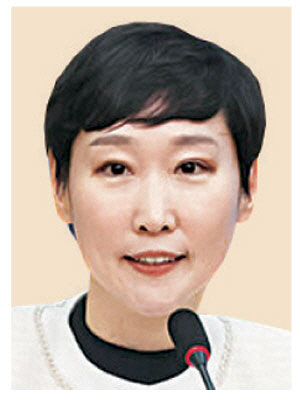 이지은 마포갑 후보, ‘편법 휴직’ 복직 뒤엔 ‘112상황실장’ 근무 중 로스쿨 병행