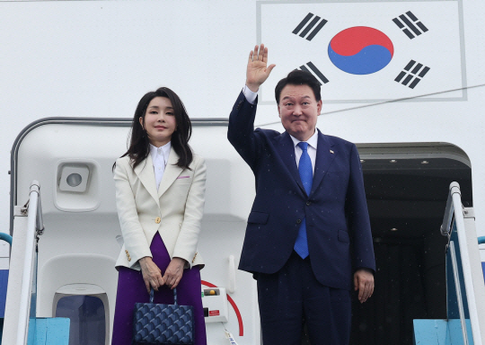 尹대통령, 오늘 중앙아 3국 순방차 출국…김건희 여사 동행