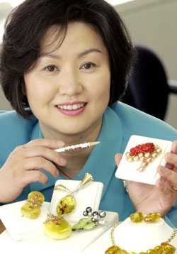 한국상인들 자본력 열세 디자인서 승부 내야