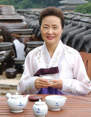 “어머니의 손맛을 그대로” 한식 프랜차이즈, 외식시장 강타
