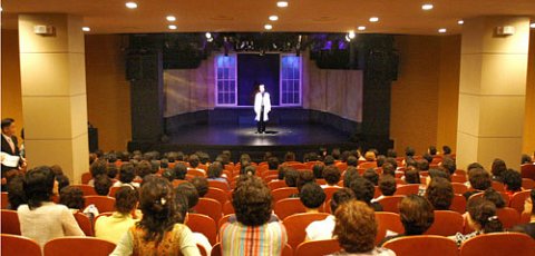 [내고장 통신] 울산 현대예술관 소공연장 ‘문화명소’ 뜬다