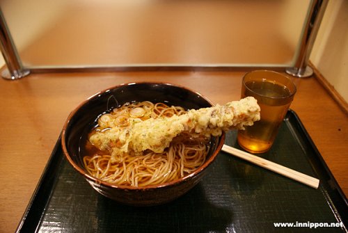역내에서 즐기는 맛좋은 스넥, 아키바역 스넥코너