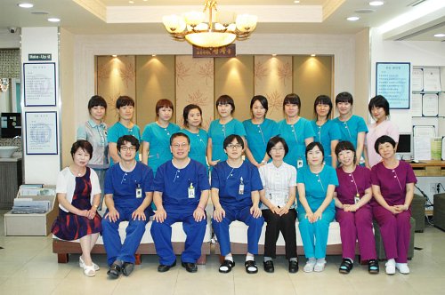 [꿈과 희망을 주는 국민감동의 주역들]이명호 원장, 전주명인치과