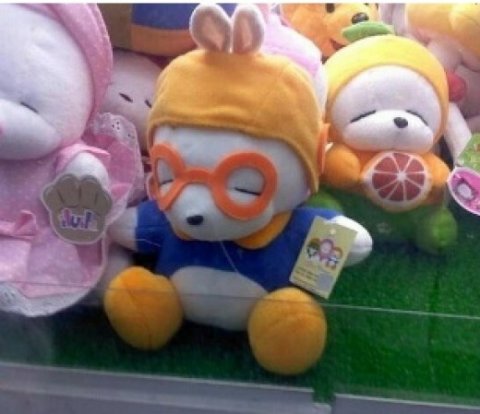 넌 누구냐…뽀로로 옷 입은 마시뽀로 화제