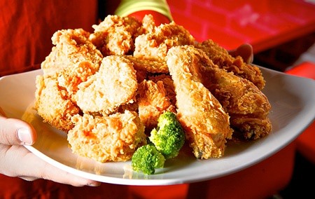 치킨체인점 창업시장, 화두는 여심공략