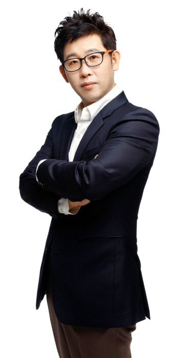 비타에듀 수학강사 삽자루, 마린보이 박태환 후원 나서