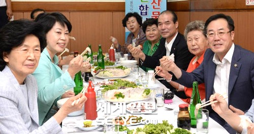 “우리 수산물 안심하고 드세요”