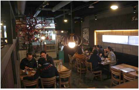 사랑하는 사람과 함께 하는 실내 포장마차 인기