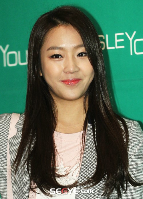 [포토] 쥬얼리 예원, 웃음을 머금고