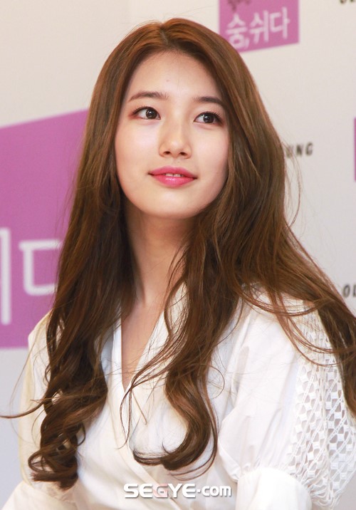 [포토] 수지, 미모 절정…자연스러운 포즈