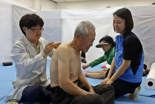 자생의료재단, 강원 양구 한방의료봉사 실시