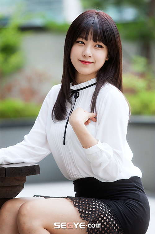 [포토] 걸그룹 타히티 아리, 상큼한 눈빛