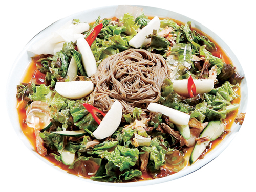 “춘천 막국수·닭갈비 맛보러 오세요”