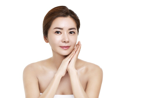 나드리화장품, 새얼굴 장서희 발탁… 한중 동시 공략