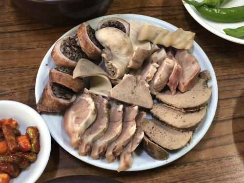 순대국밥… 노가리… 아재 맛 찾아 ‘노포투어’ [안젤라의 푸드트립]