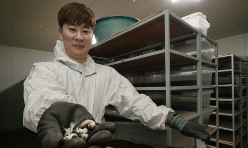 “미래 먹거리 곤충사육 위해 귀농… 6차산업 선도 꿈 이룰터” [마이 라이프]