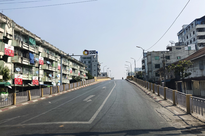 ‘조용한 파업’ 미얀마 전역 정적만… 군부는 장기집권 야욕