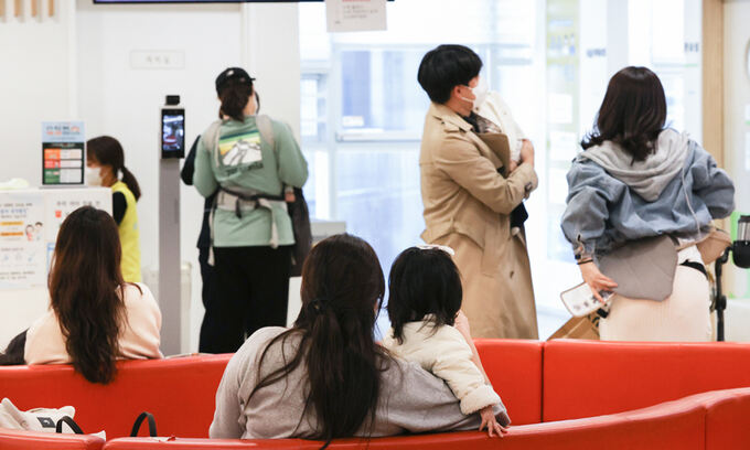 사명감으로 버티기엔 캄캄한 미래… ‘소아과 오픈런’ 현실로 [심층기획]