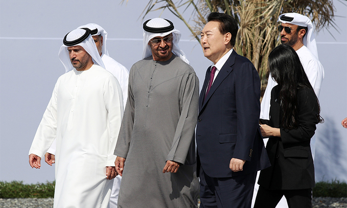 300억불 투자유치, “UAE 적 이란” 파문… 尹 새해 첫 순방 득실은
