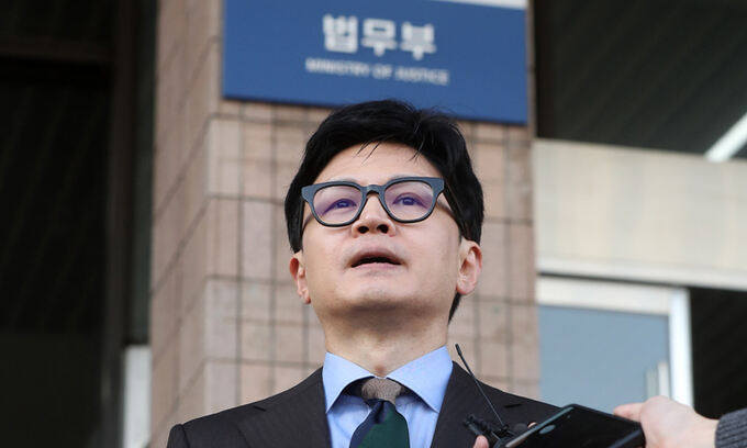 헌재, ‘검수완박법’ 유효 결정… 한동훈 “공감 어려워”