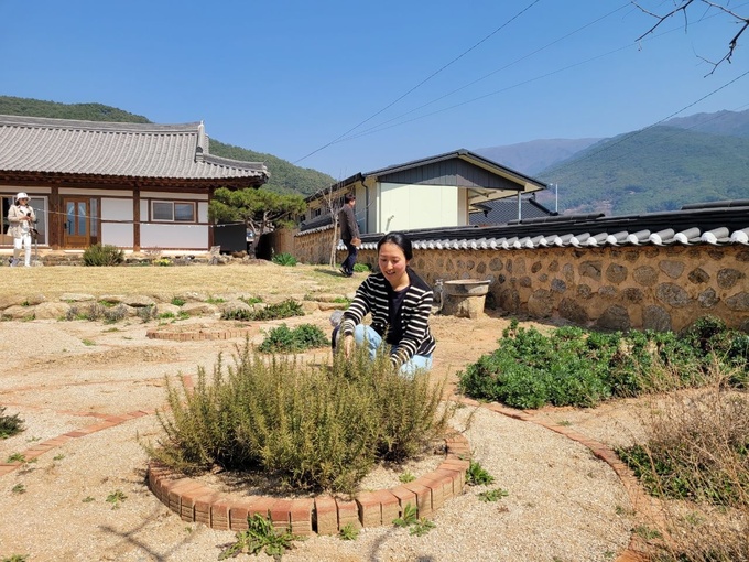 향기전문가의 귀촌…나만의 색 드러내는 제품 만들어요 [귀농귀촌애(愛)]