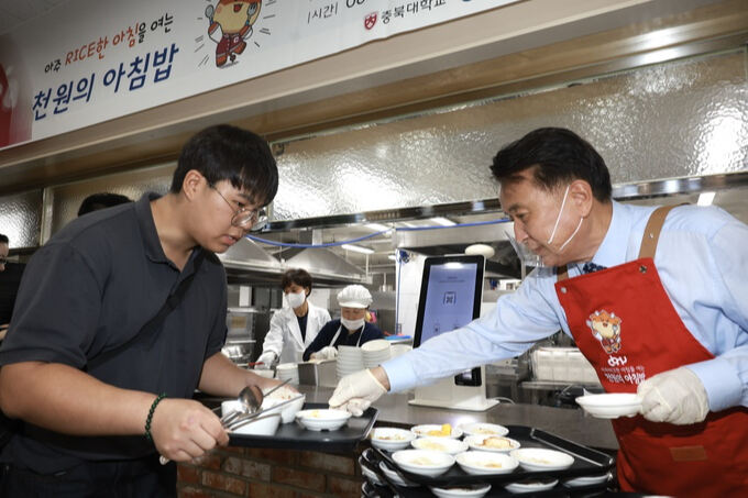 충북대, 2학기 천원의 아침밥 문 열었다