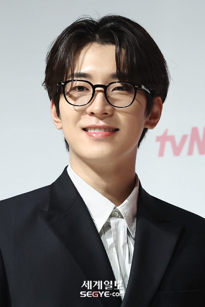 [포토] 세븐틴 원우 심쿵 미소