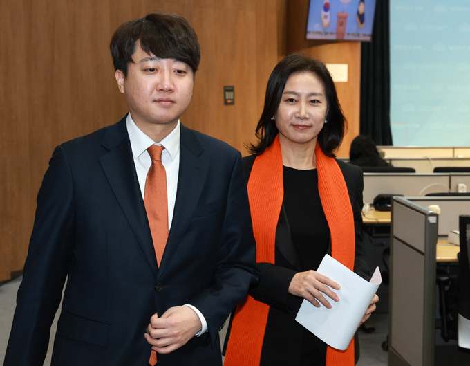 [속보] 개혁신당, 초대 대표에 이준석 정강정책위원장 추대 선출
