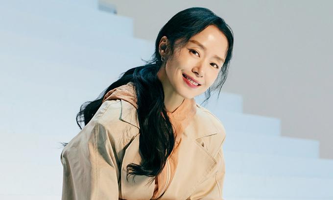 ‘칸의 여왕’도 부담 느낀 27년 만의 무대…연극 ‘벚꽃동산’ 전도연 “연기 뽐내려 선택한 것 아냐”