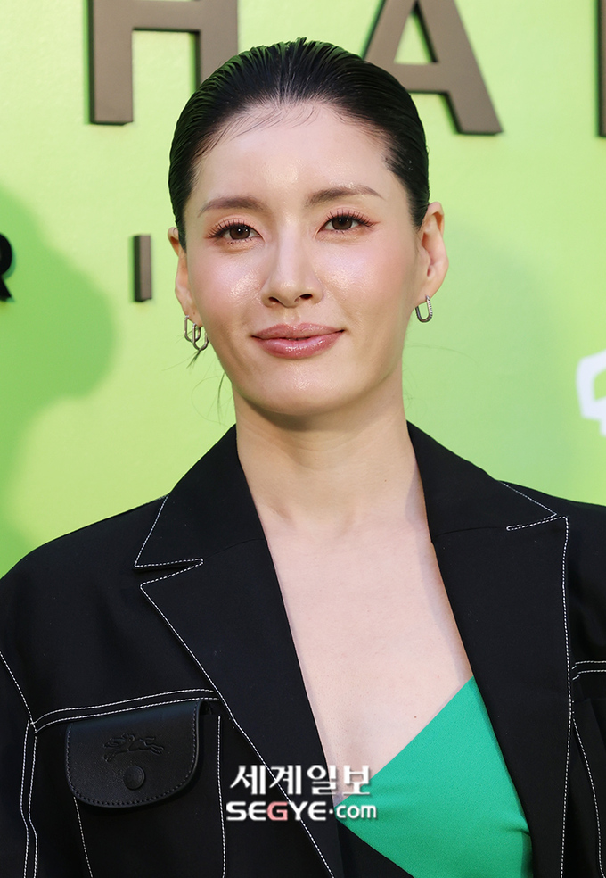 [포토] 모니카 강렬한 눈빛