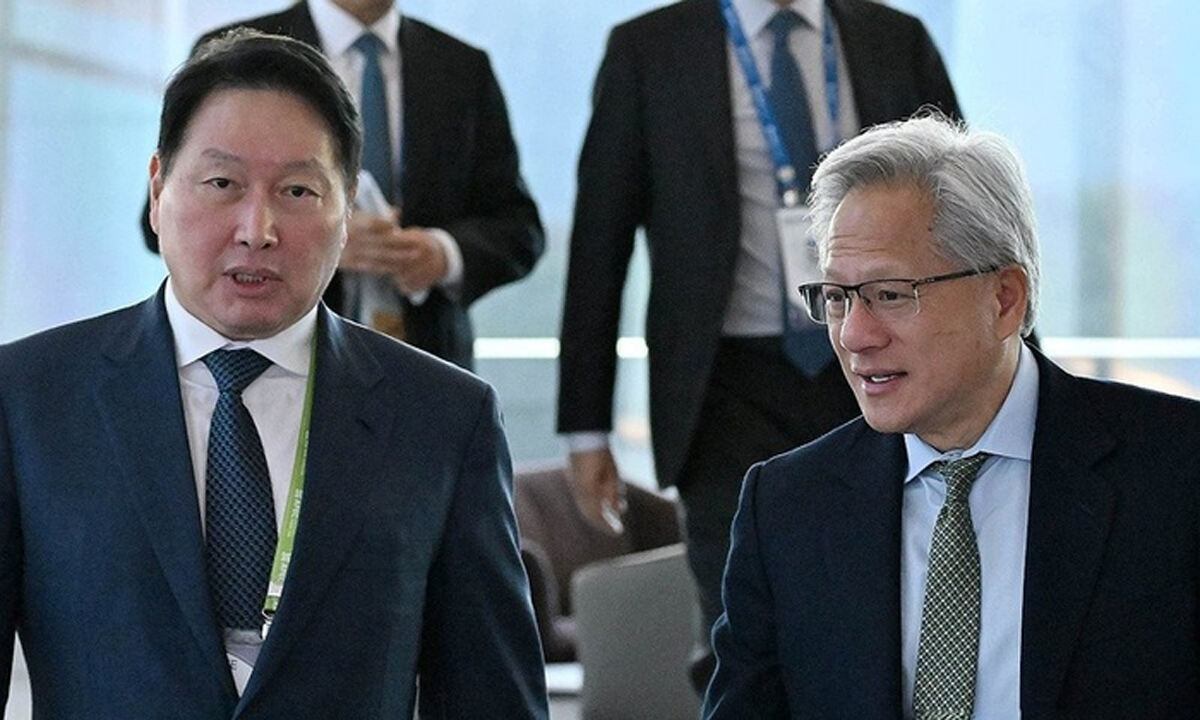 최태원·젠슨황 미국서 ‘치맥 회동’… 메모리 동맹 과시