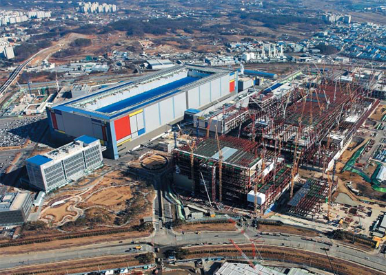 전력 급한 삼성 반도체, 750억 떠안고 송전탑 3중 공사